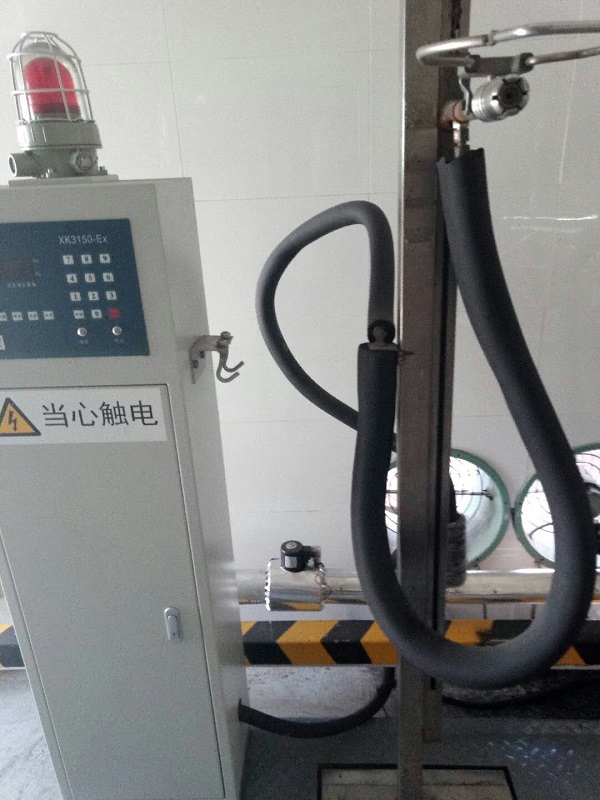 帶報（bào）警（jǐng）電子充裝秤